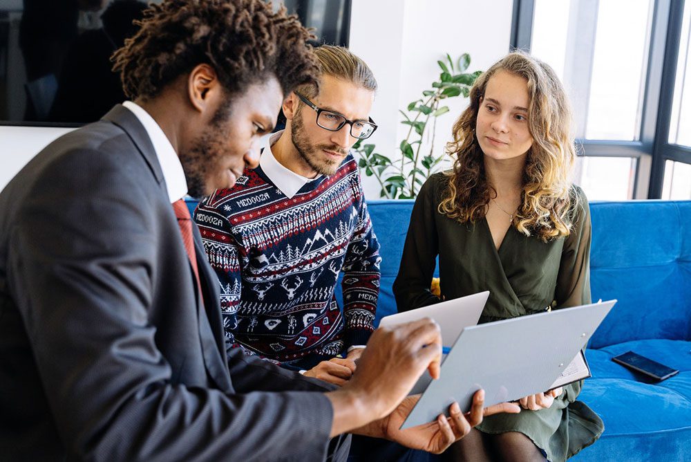 6 Reasons to Hire a Professional Property Manager in Sunrise Beach